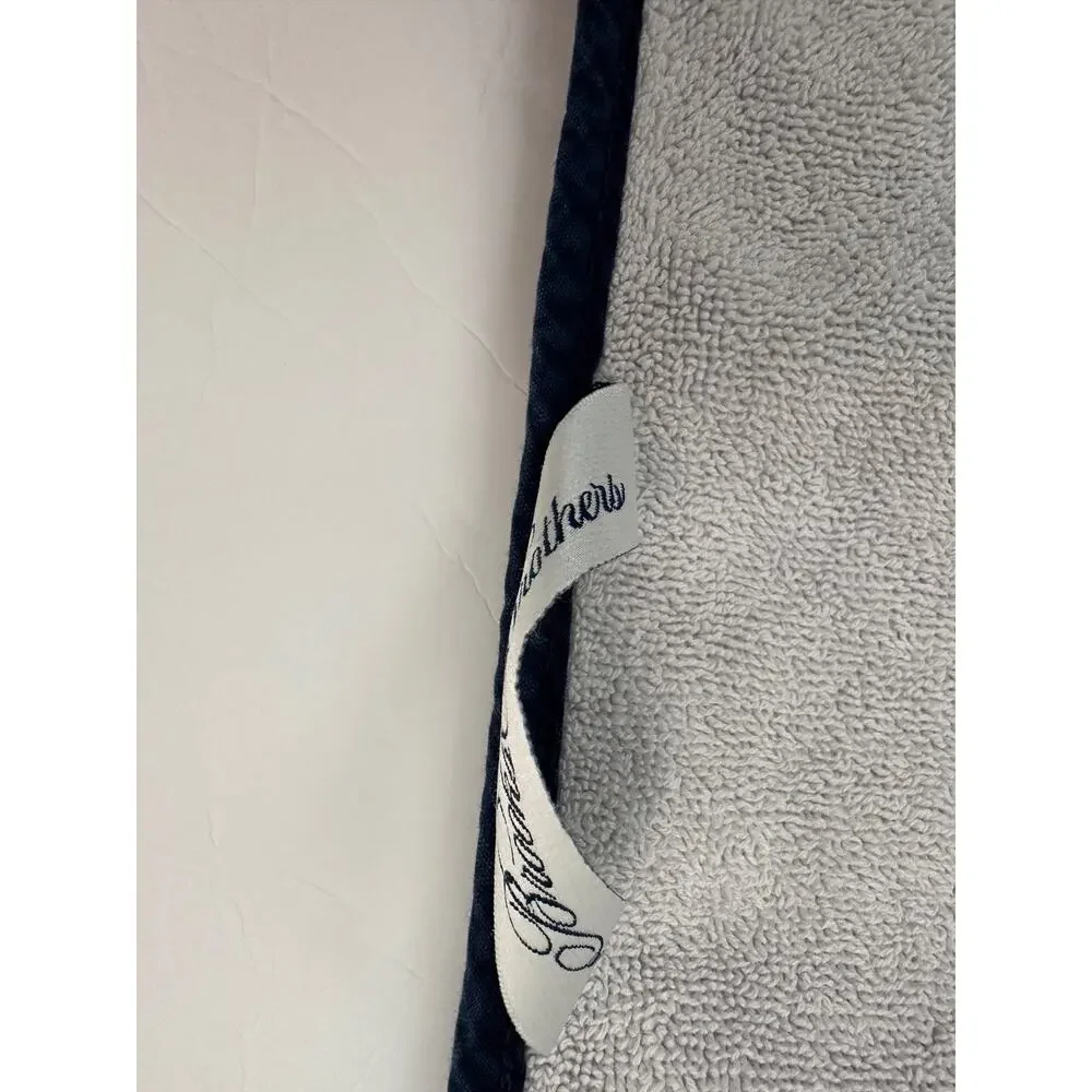 Brooks Brothers Navy Gray Contrast Piping Hand Towel Embroidered Logo 2 PCS